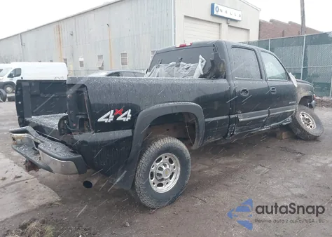 2004 Chevrolet Silverado 2500Hd Ls z USA, uszkodzony, nr VIN 1GCHK23U44F136626